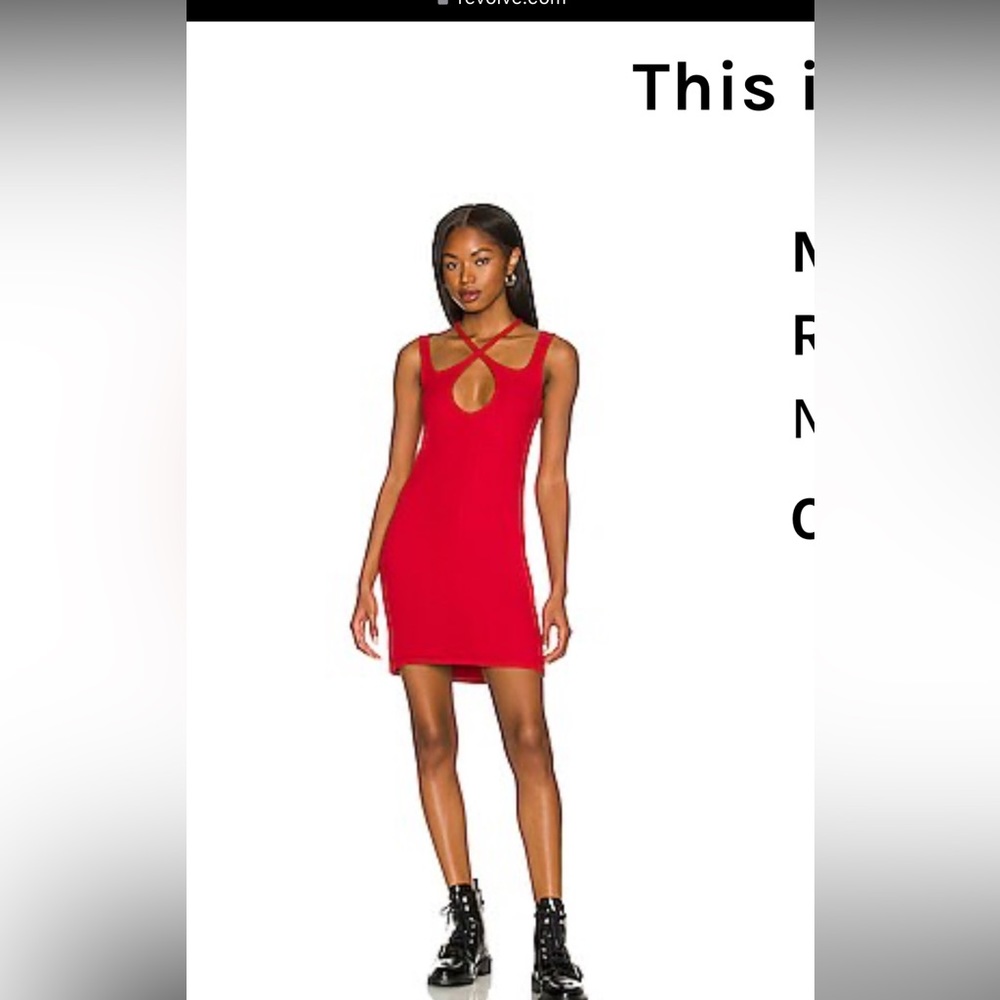 Miro Keyhole Dress in Lipstick Red
Michael Lauren